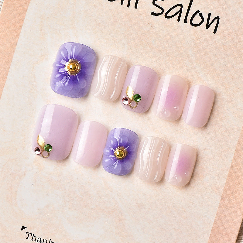 Gold-Plated & Floral French Press-On Nails – side angle