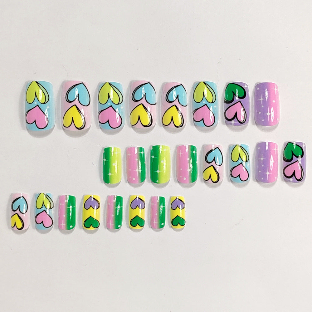 Ombre Gradient & Heart Ombre Press-On Nails, Medium Square – close-up detail