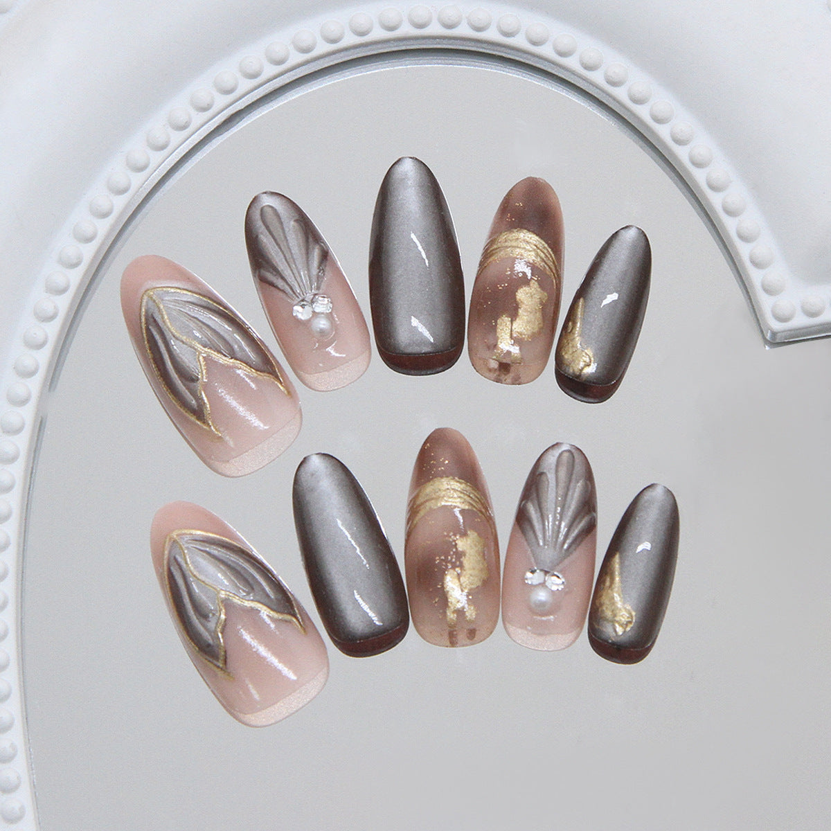 Cat Eye & French Tip Cat Eye Nails, Medium Almond, 30 Pieces on hand