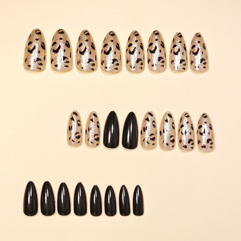 Leopard Print & Glitter Press-On Nail Set (24 Pieces) – close-up detail