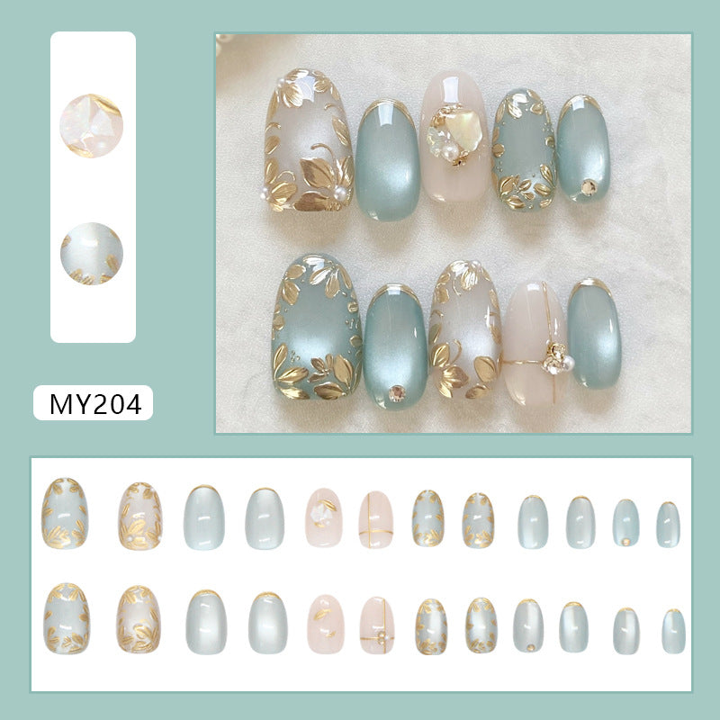 Cat Eye & Gold-Plated Cat Eye Nails, Short Oval, 24 Pieces – close-up detail