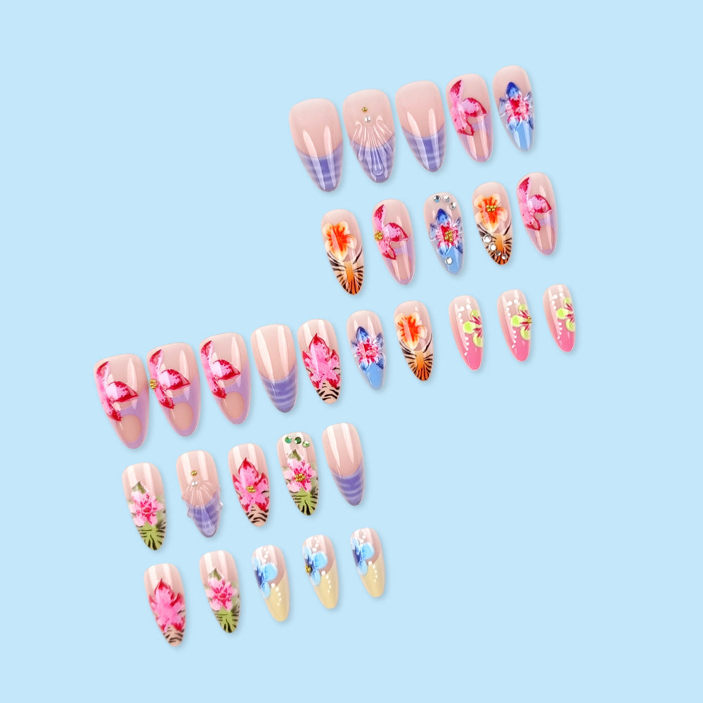 3D Flower & Floral French Nails, 30 Pieces – side angle