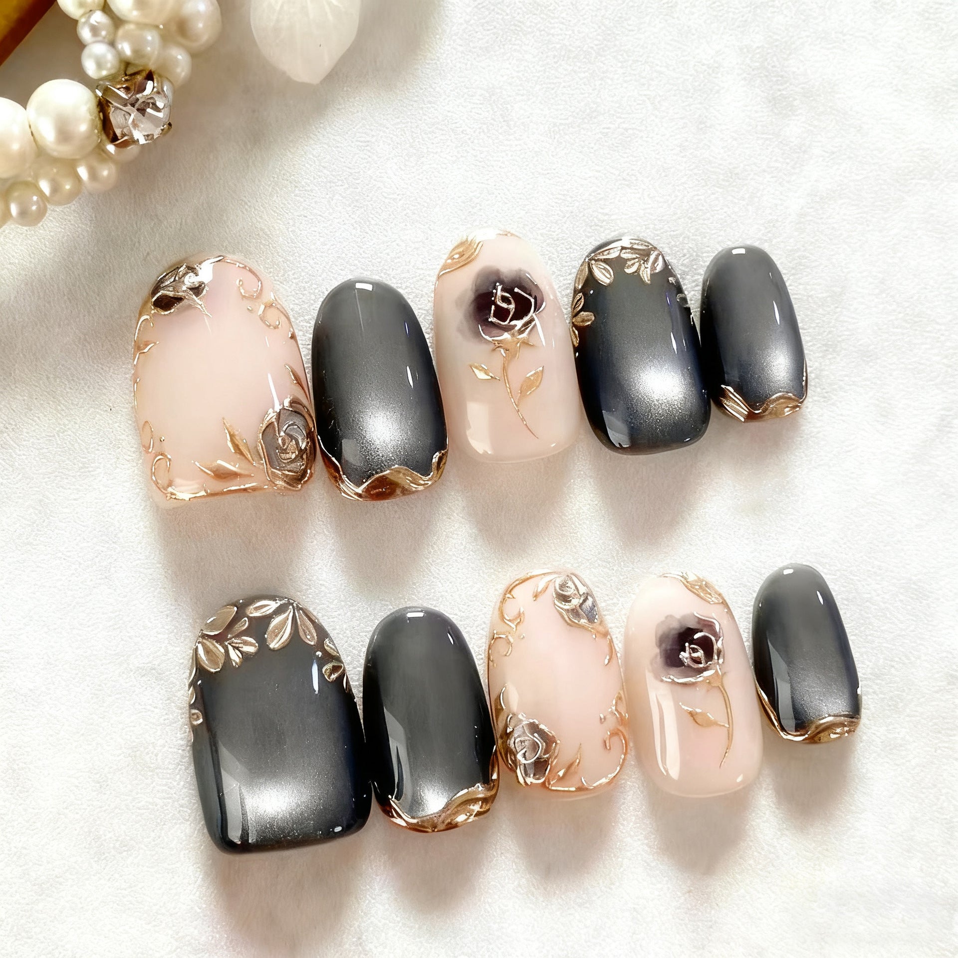 Gold-Plated & Rose Press-On Nails – front view