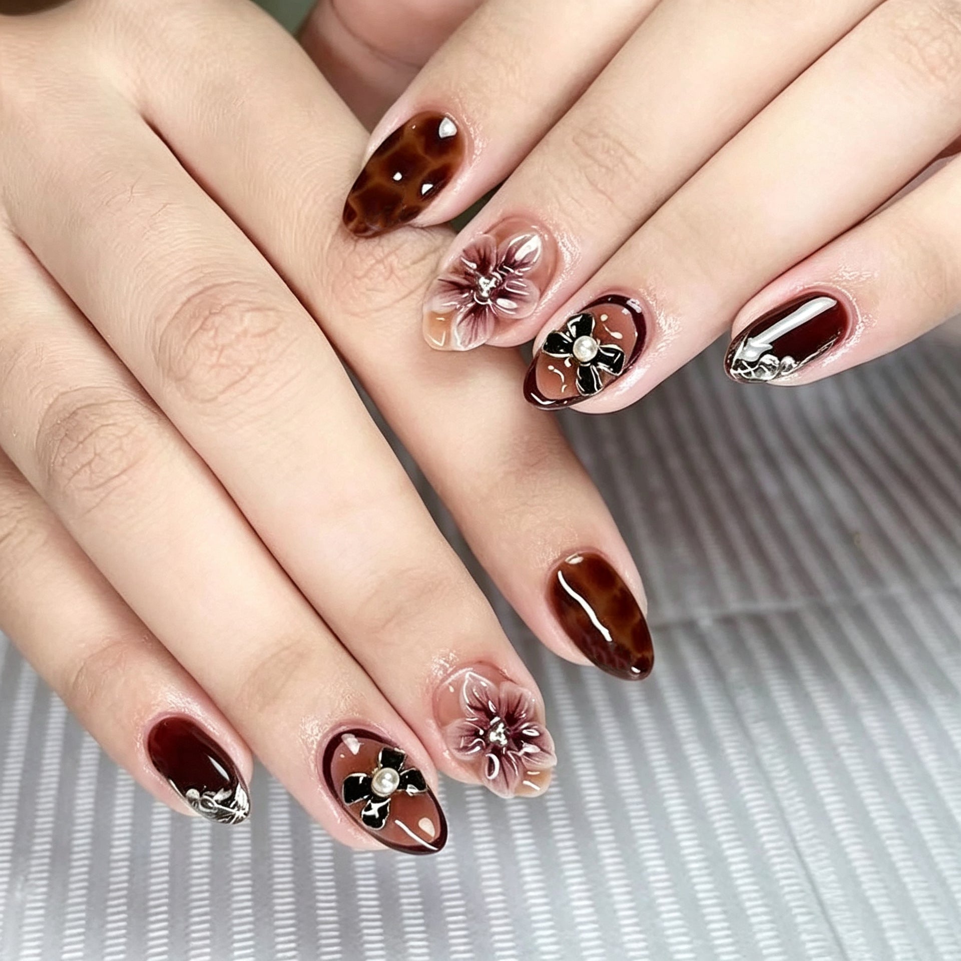 French Tip & Gold-Plated Press-On Nails, Short Almond, 30-Piece Set – front view