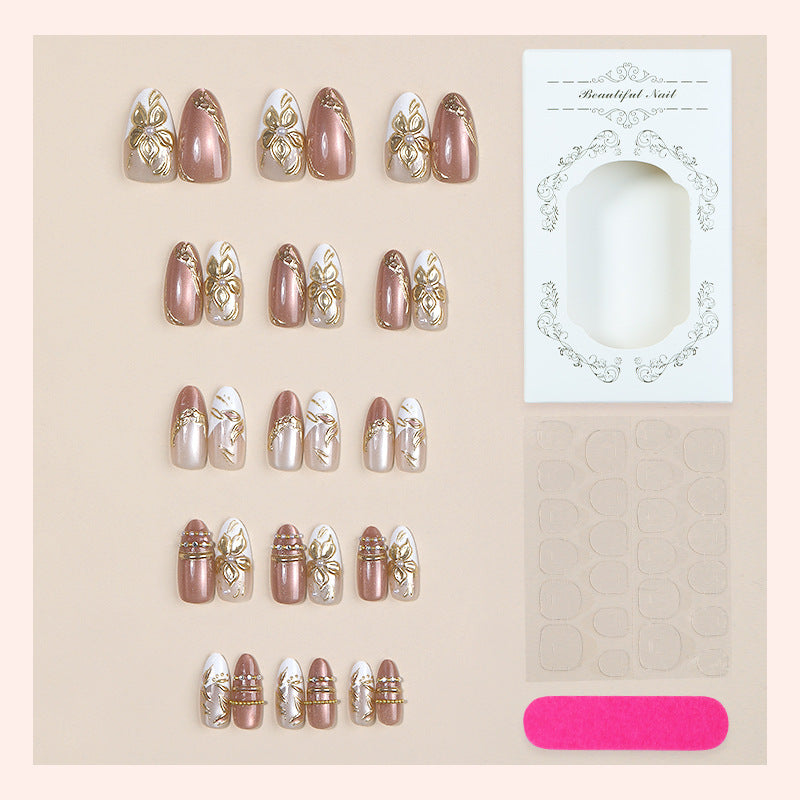 Gold-Plated & Floral French Nails, 30 Pieces – close-up detail