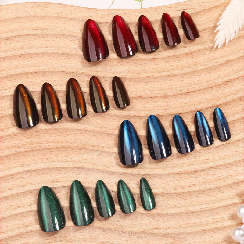 Cat Eye Nails, 24 Pieces – side angle