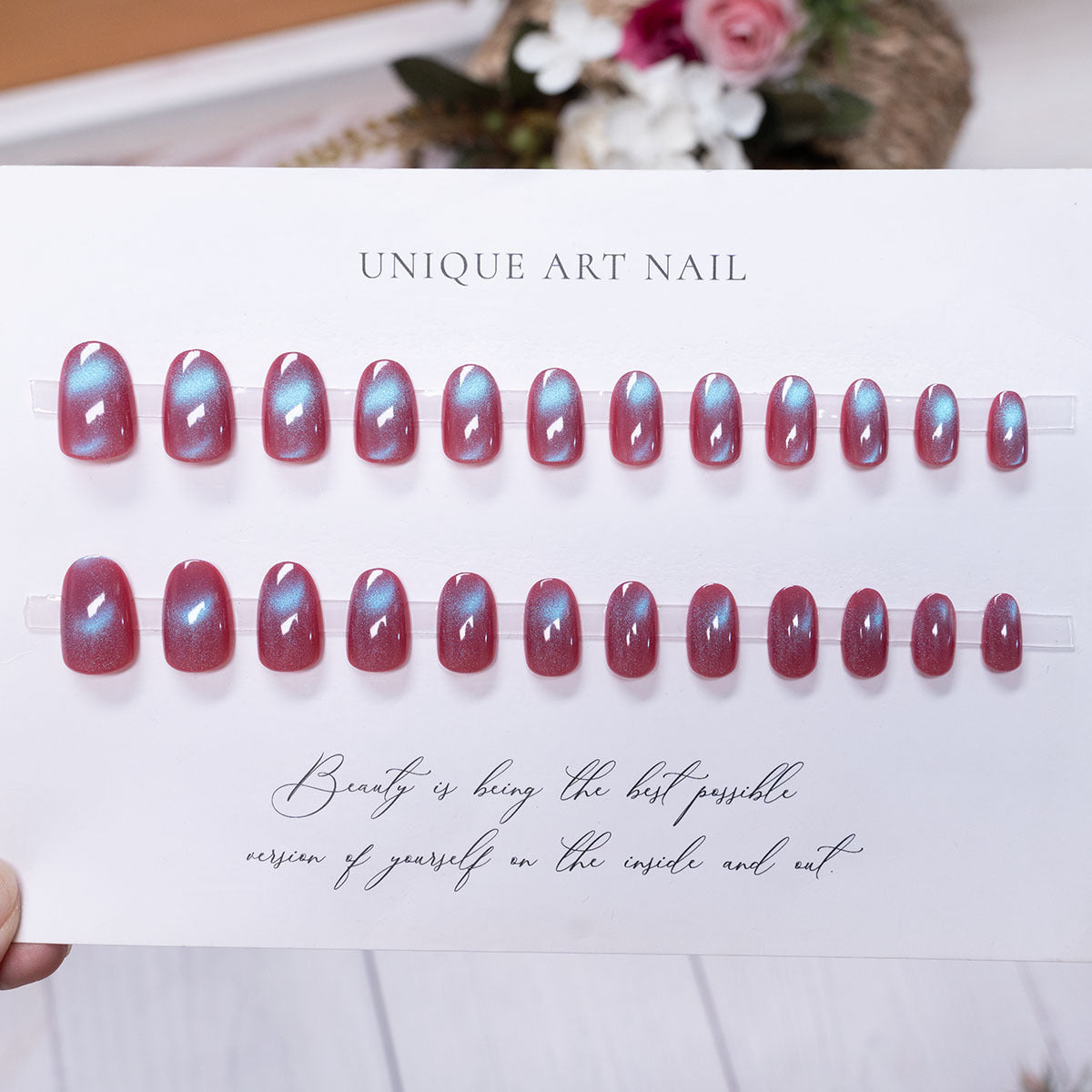 Beaded Detail & Cat Eye Press-On Nails – side angle