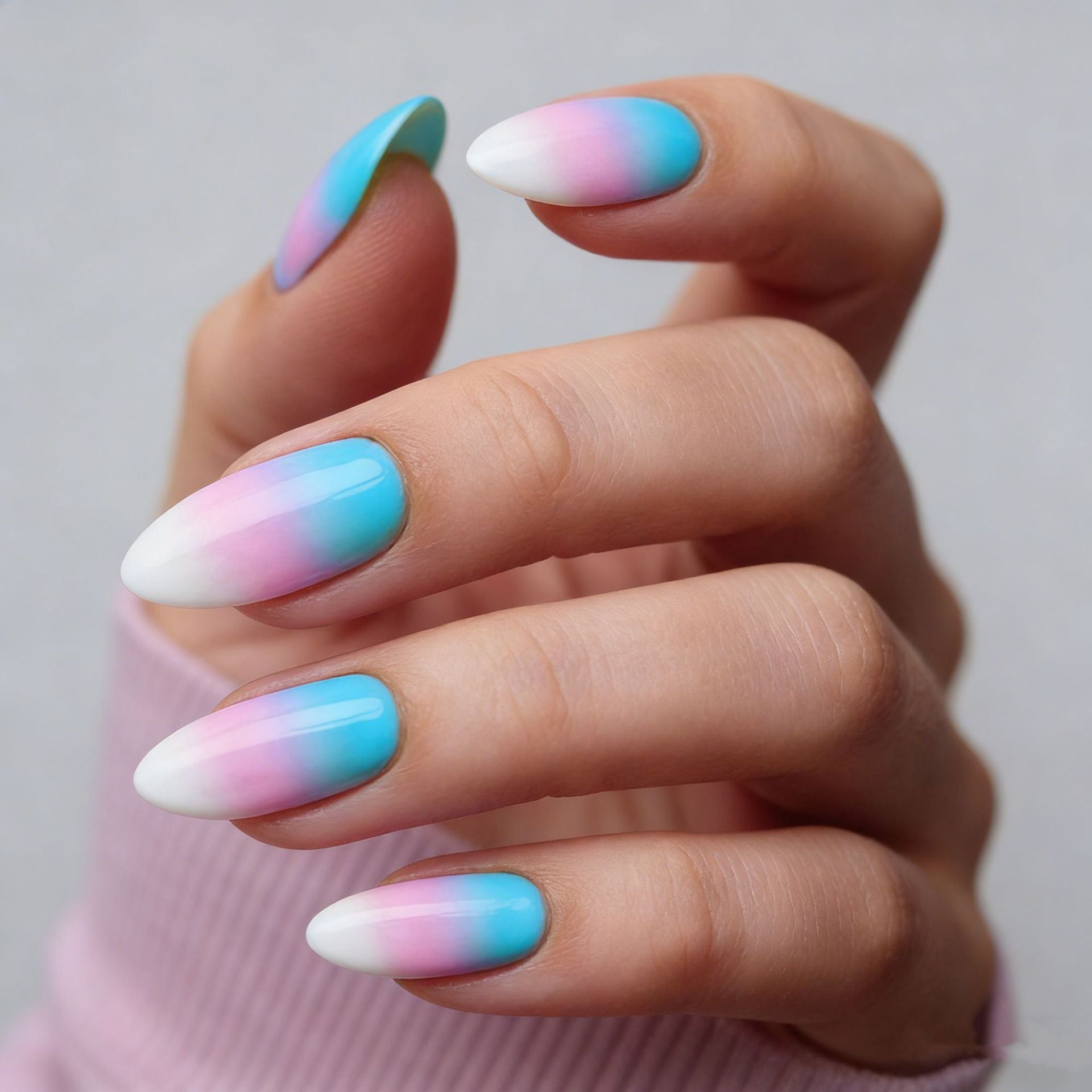 Ombre Gradient Ombre Press-On Nails – front view