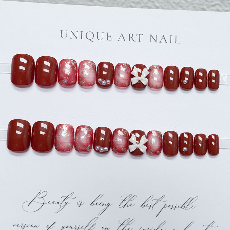 Ombre Gradient & Pearl Detail Press-On Nails – close-up detail