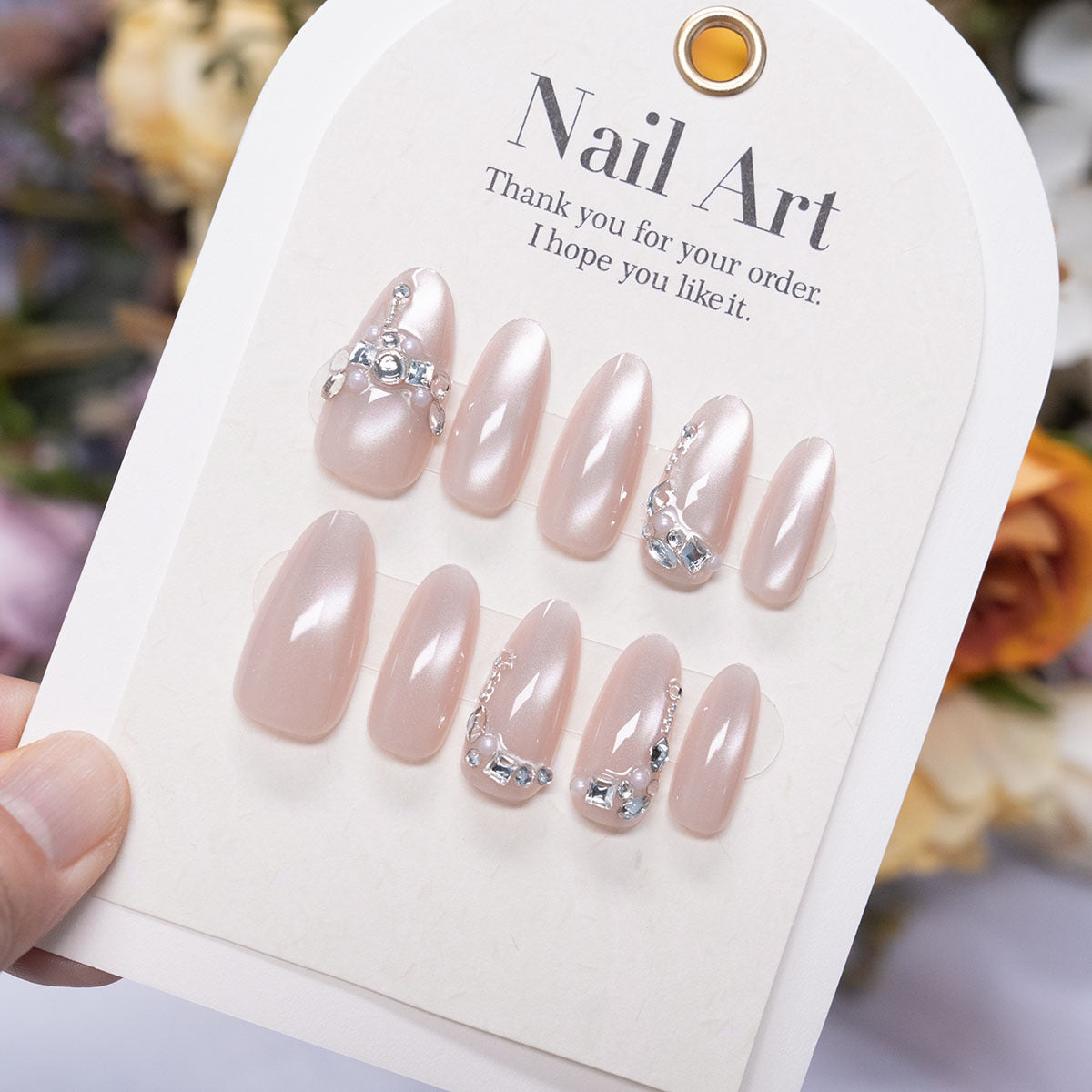 Glitter & Beaded Detail Cat Eye Press-On Nails – close-up detail
