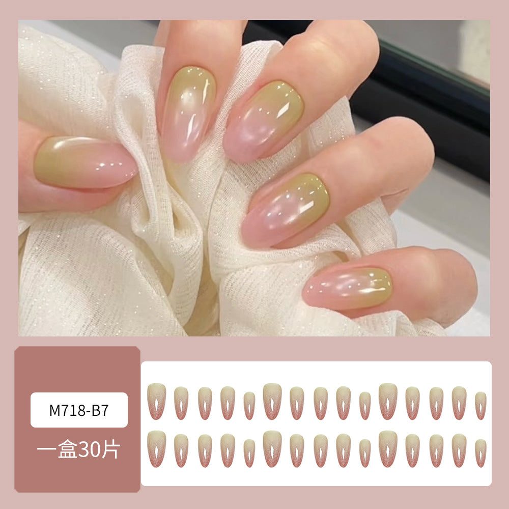 Cat Eye Press-On Nail Set (30 Pieces) – close-up detail