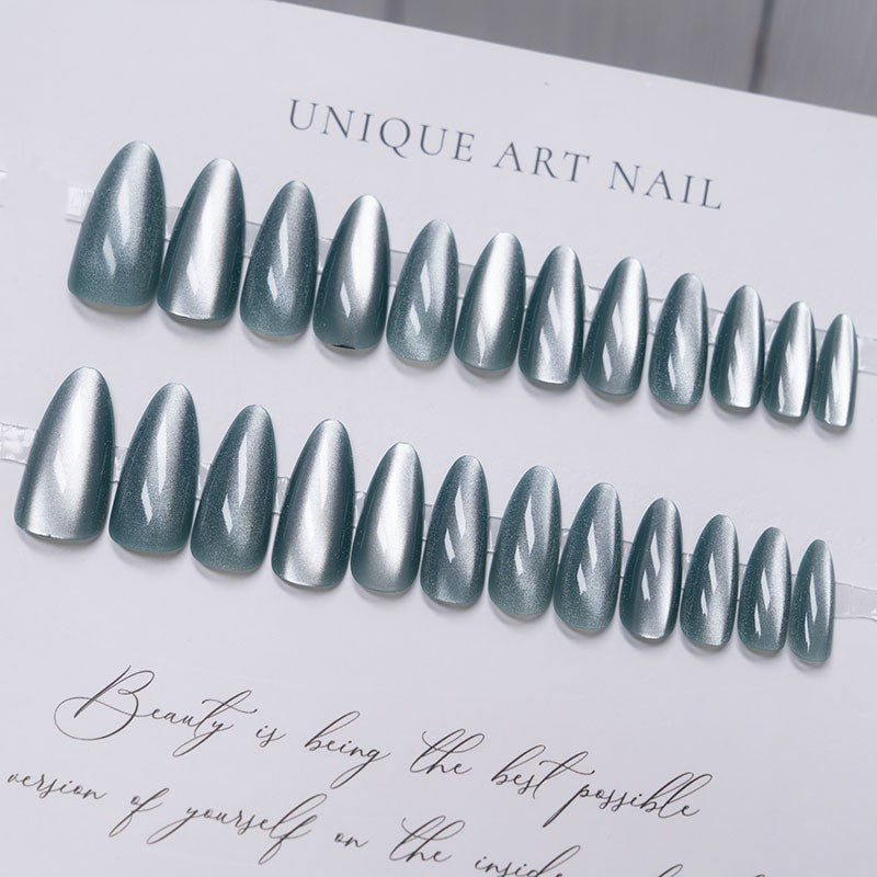 Cat Eye Press-On Nail Set (24 Pieces) – side angle