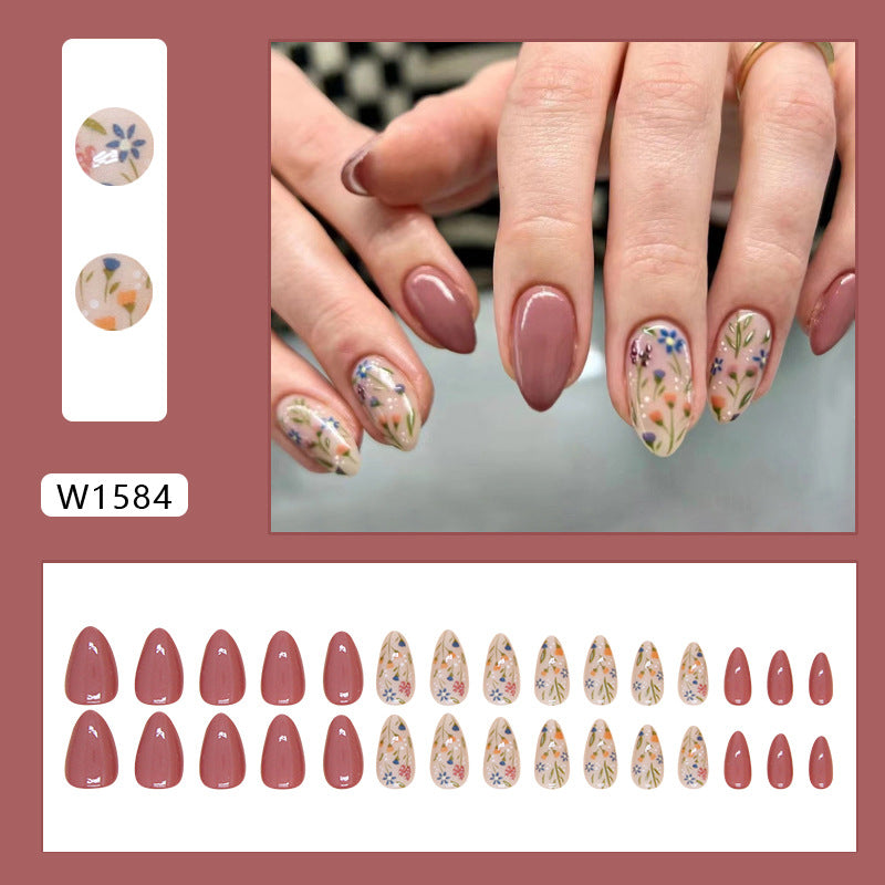 Floral Almond Press-On Nails, Short Almond – close-up detail