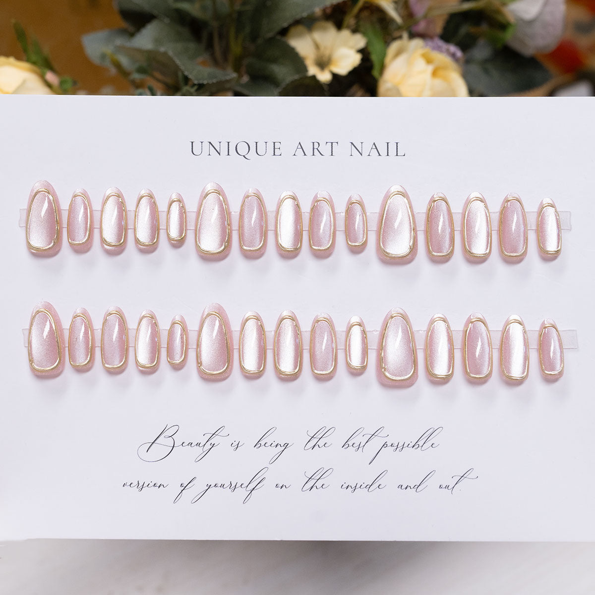 Gold-Plated & Embossed Texture Press-On Nails, 24-Piece Set – close-up detail