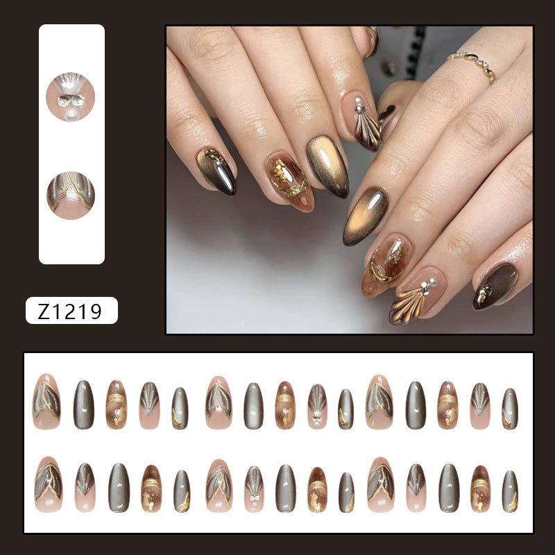 Cat Eye & French Tip Cat Eye Nails, Medium Almond, 30 Pieces – close-up detail
